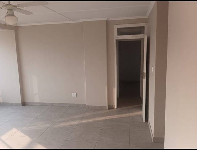 2.5 BEDROOM APARTMENT FOR SALE IN BULWER